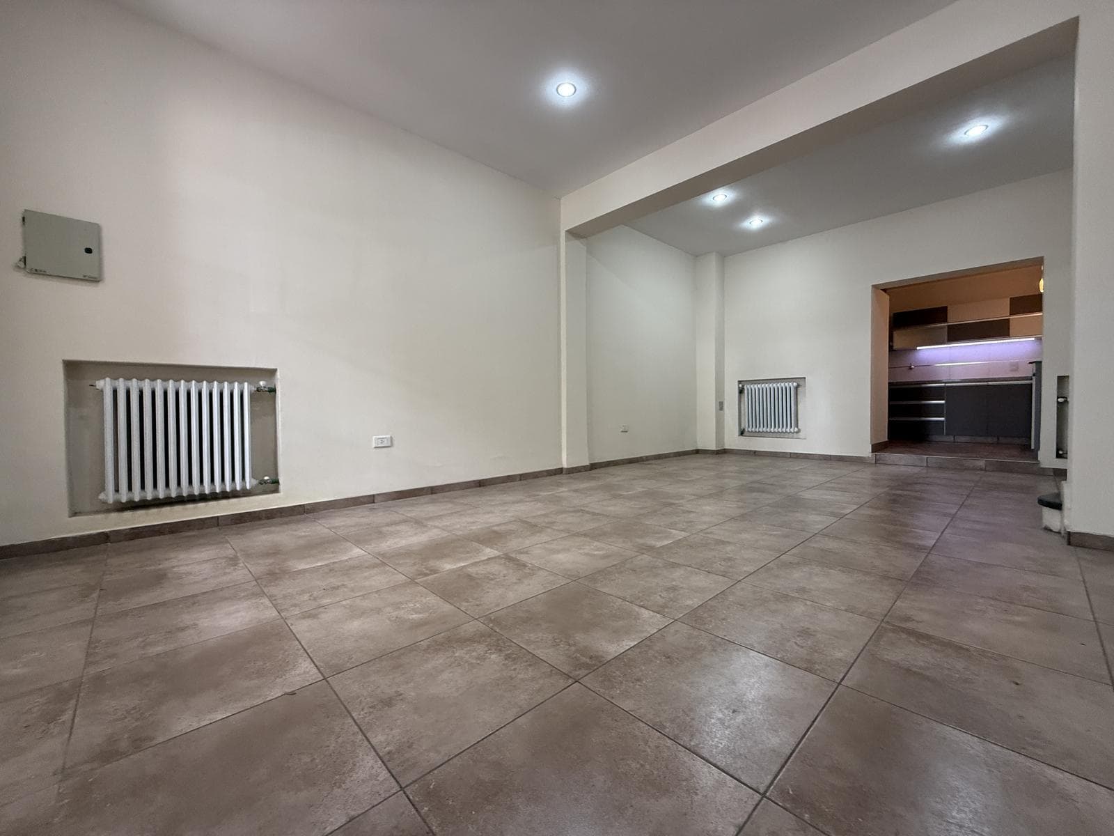 House for sale with 4 bedrooms and 3 bathrooms in Mendoza City