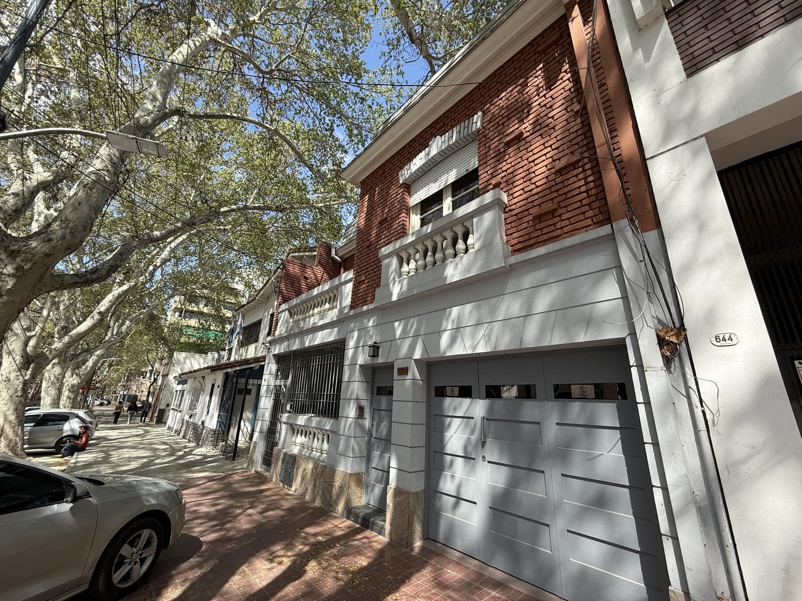 House for sale with 4 bedrooms and 3 bathrooms in Mendoza City