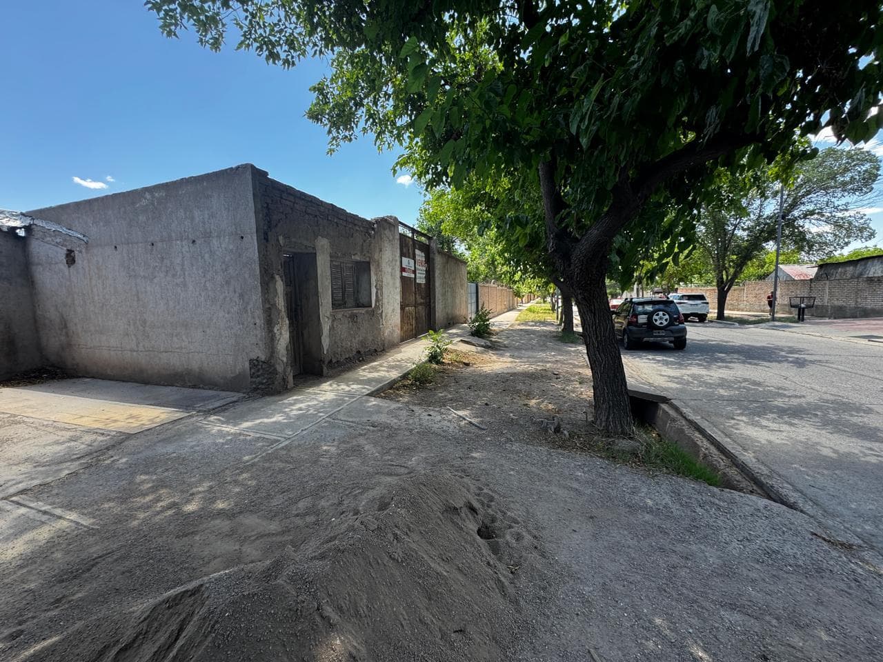 Land for Sale Suitable for Townhouse Development in Godoy Cruz