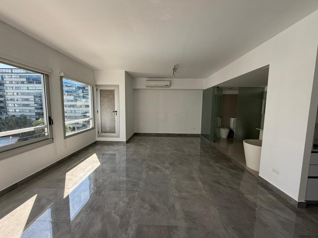For Sale or Rent: Studio Apartment in Puerto Madero, ZenCity