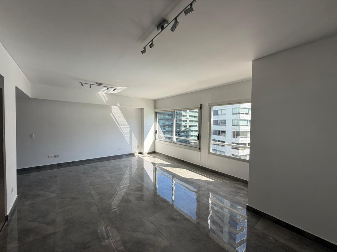 For Sale or Rent: Studio Apartment in Puerto Madero, ZenCity