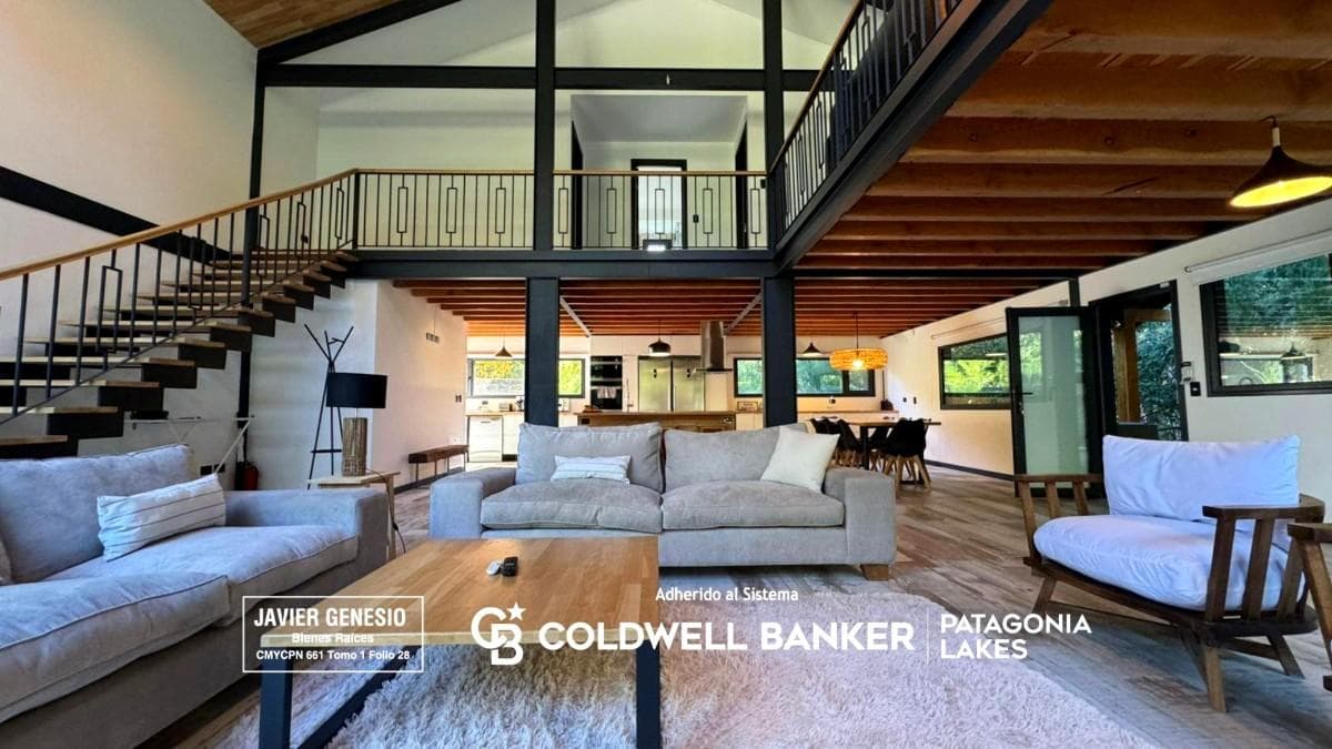 FOR SALE: 198 m² Nordic-style house, furnished and fully equipped, in Villa La Angostura.