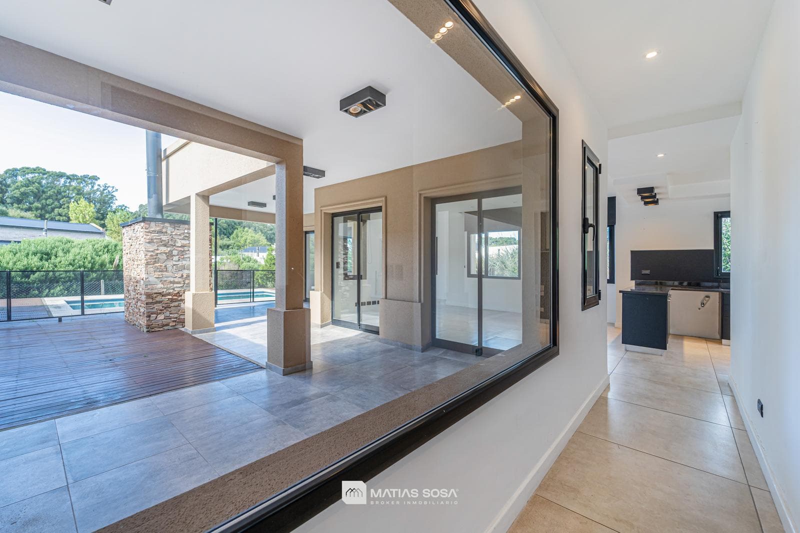 For Sale - House - 4 Rooms with Pool and Grill - Rumencó "Las Lomas"