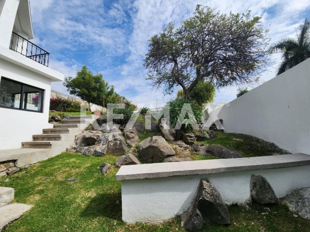 House for Sale in Morelos, Lomas de Cocoyoc Subdivision