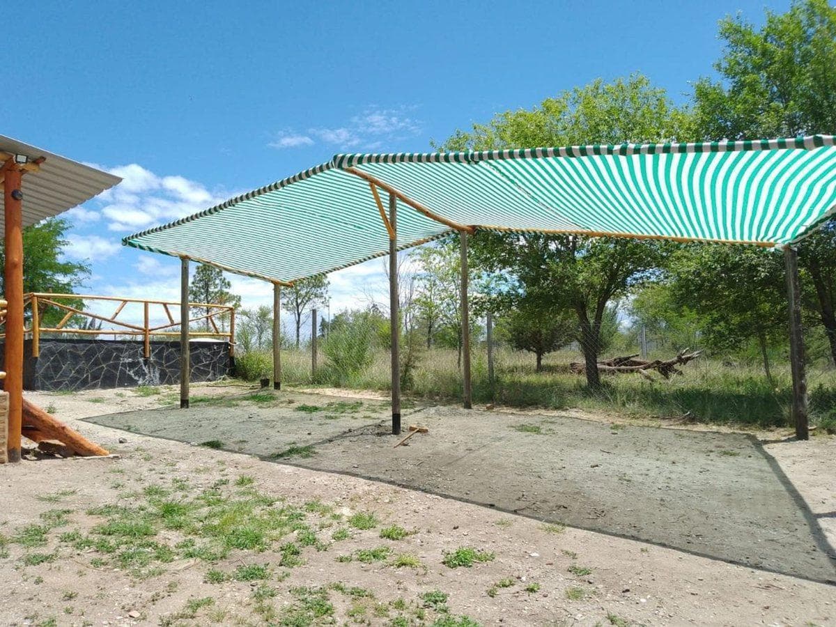 FOR SALE: COMPLEX OF 3 CABINS IN SAN ANTONIO DE ARREDONDO