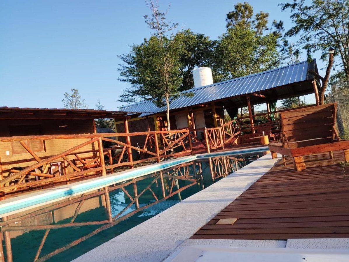 FOR SALE: COMPLEX OF 3 CABINS IN SAN ANTONIO DE ARREDONDO