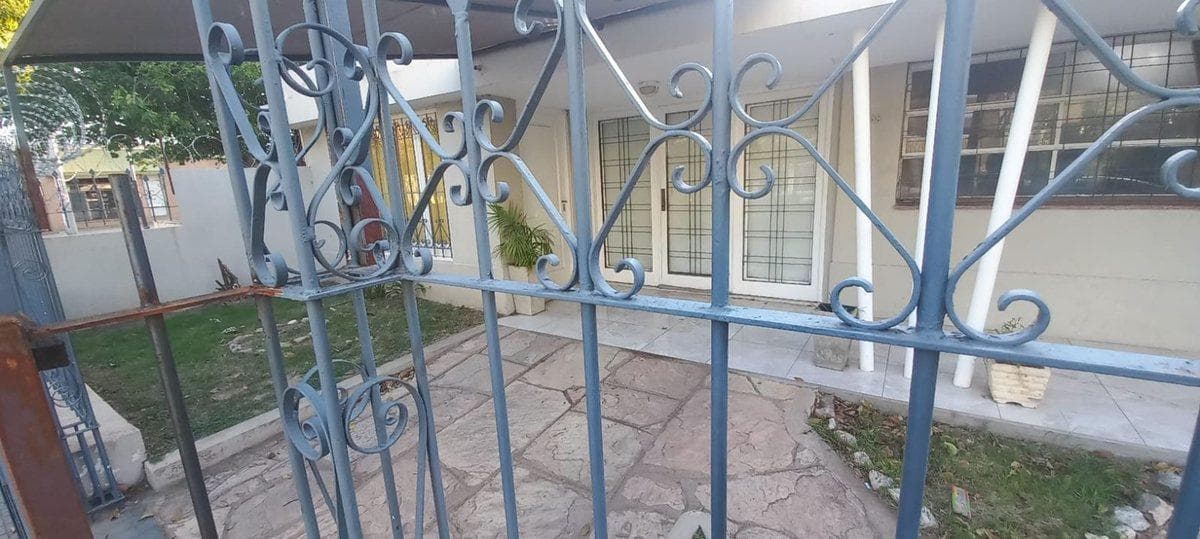 3-BEDROOM HOUSE FOR SALE IN THE DEAN FUNES NEIGHBORHOOD, CORDOBA CITY