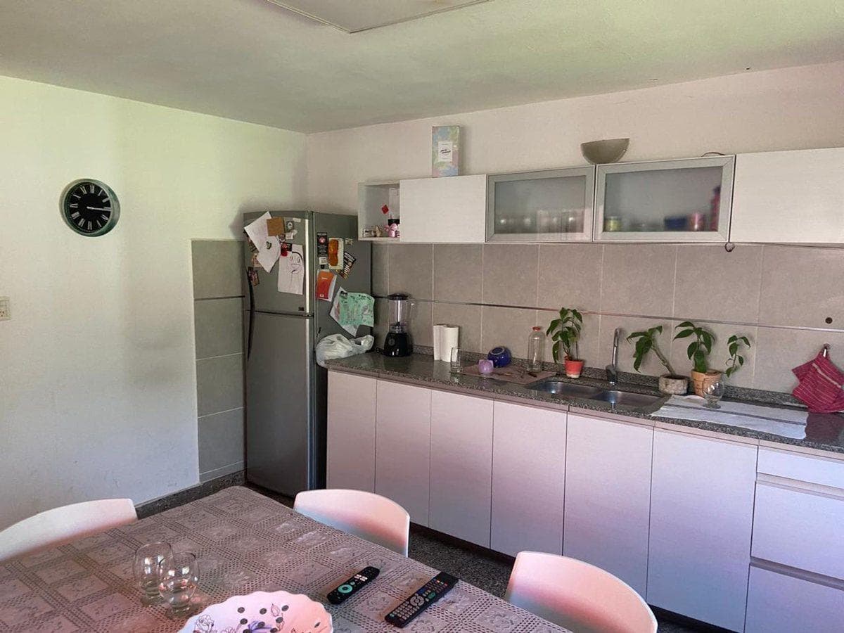 2-BEDROOM HOUSE FOR SALE IN THE 1 DE MAYO NEIGHBORHOOD