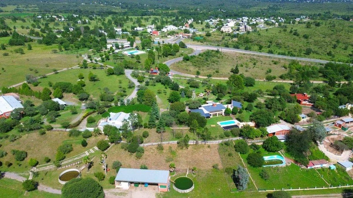 FOR SALE: SAN ANTONIO DE ARREDONDO TOURIST COMPLEX