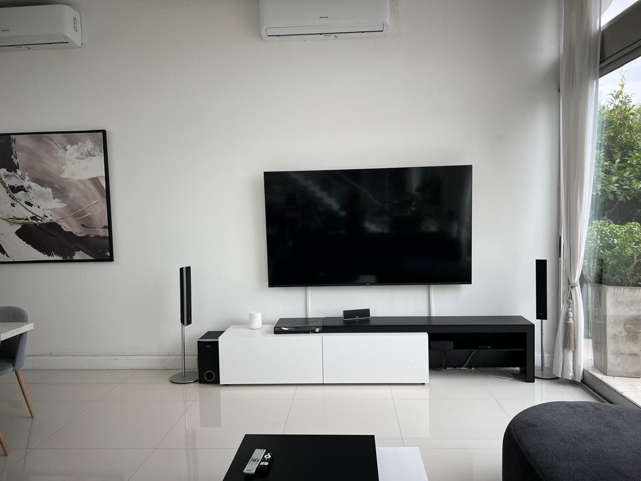 Furnished 4-bedroom house for rent overlooking the lake in Los Alisos, Nordelta.
