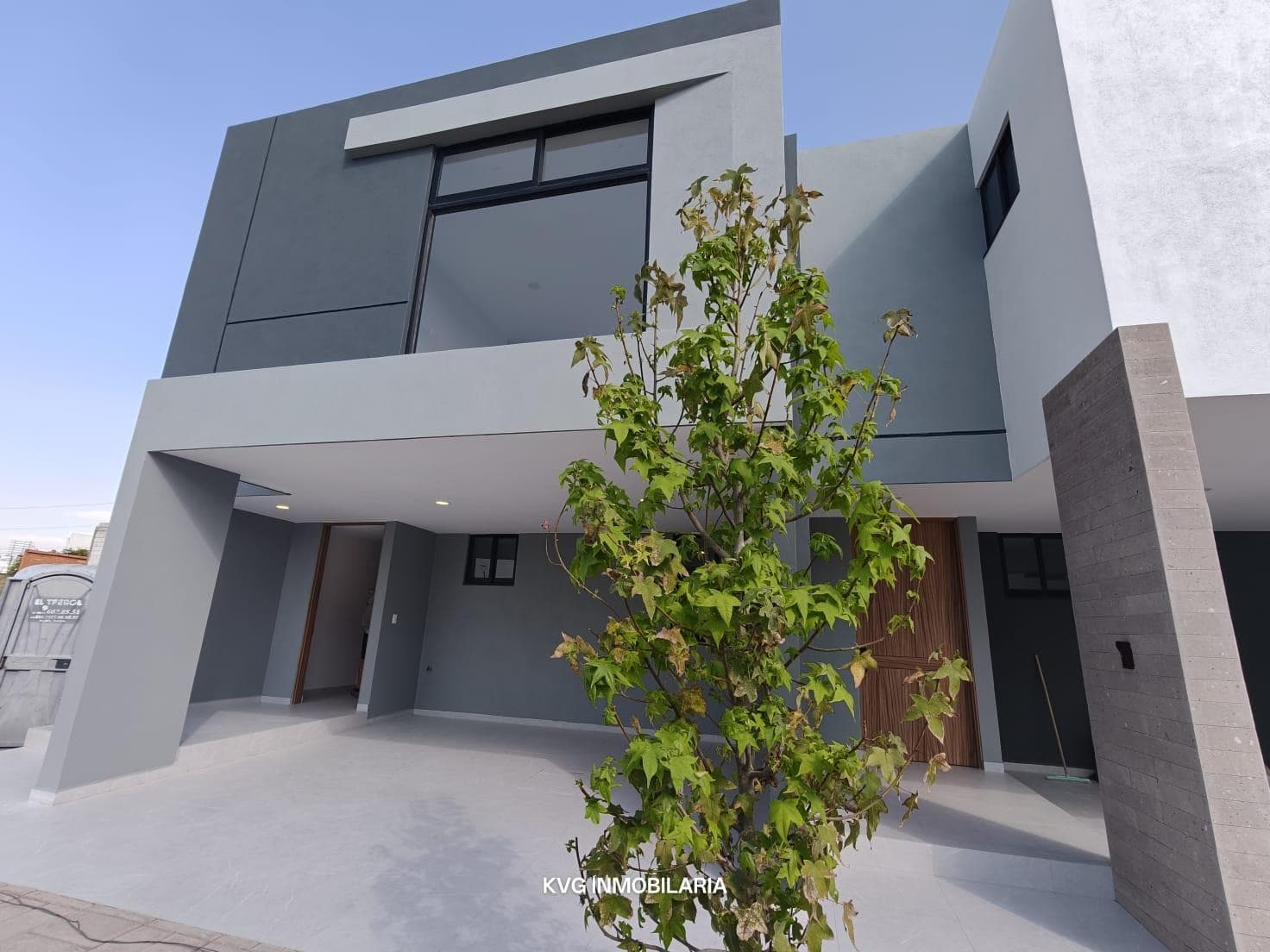House for Sale in Cuautlancingo, Puebla