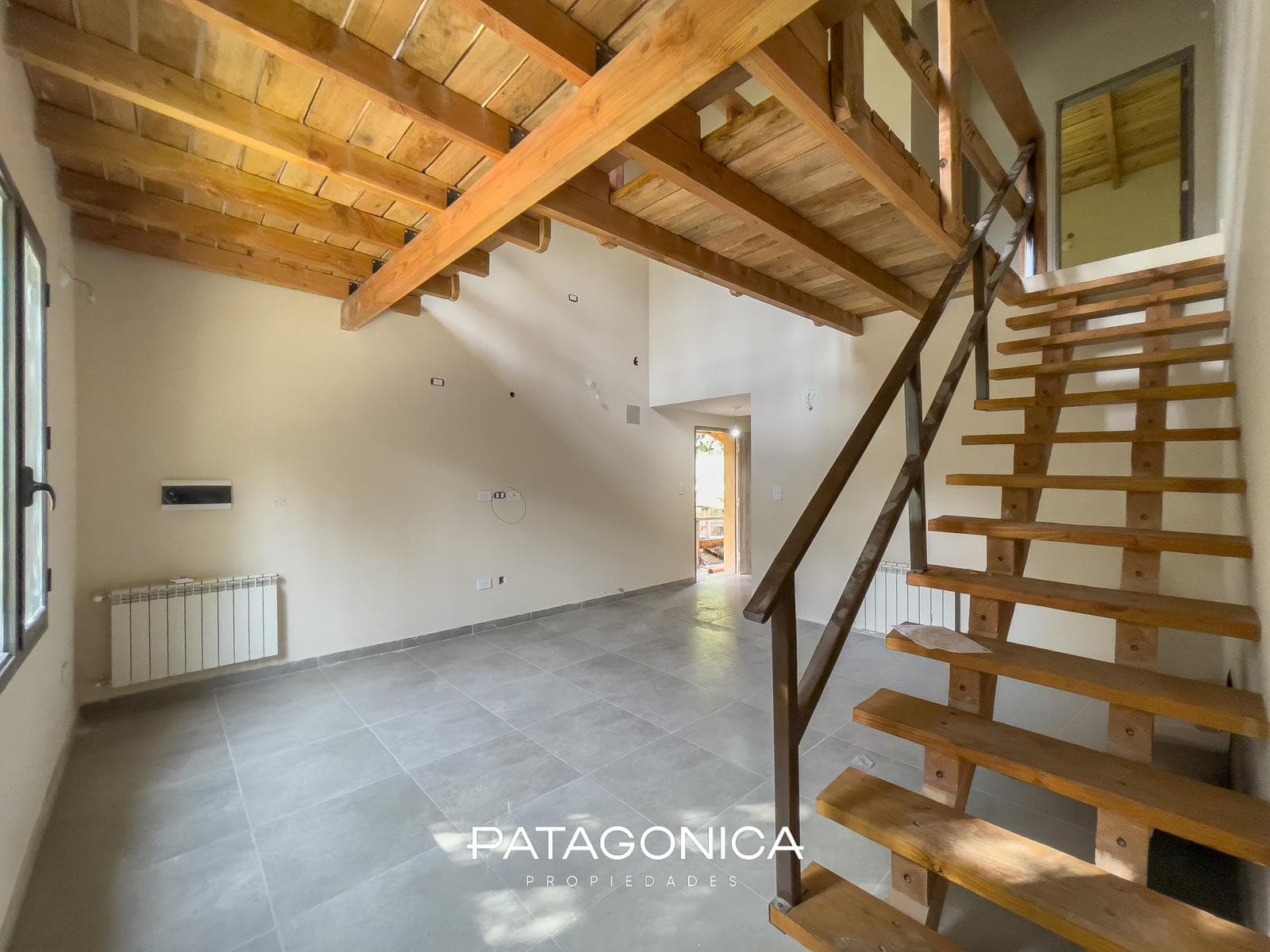 2-Room Apartment with Private Garden and Garage