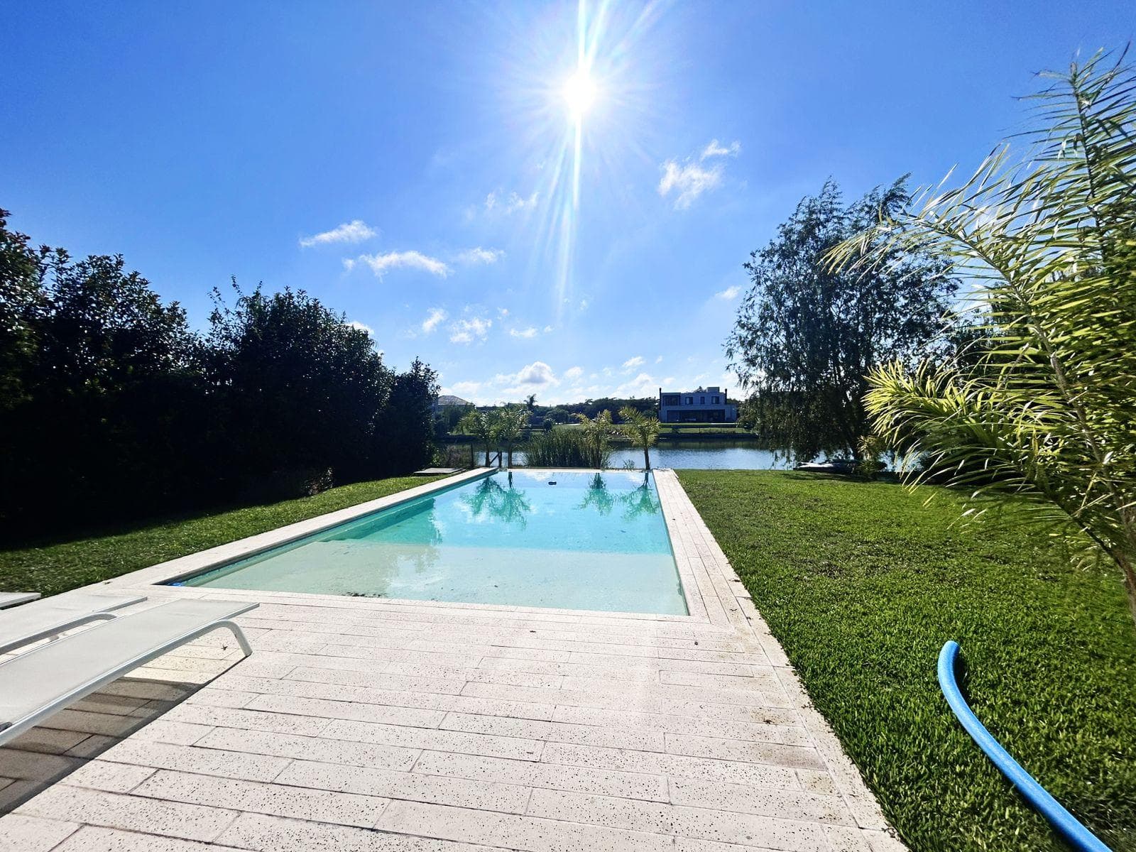 BARGAIN SALE: HOUSE WITH ACCESS TO THE LAGOON IN THE ISLAS DISTRICT—Furniture Included!!