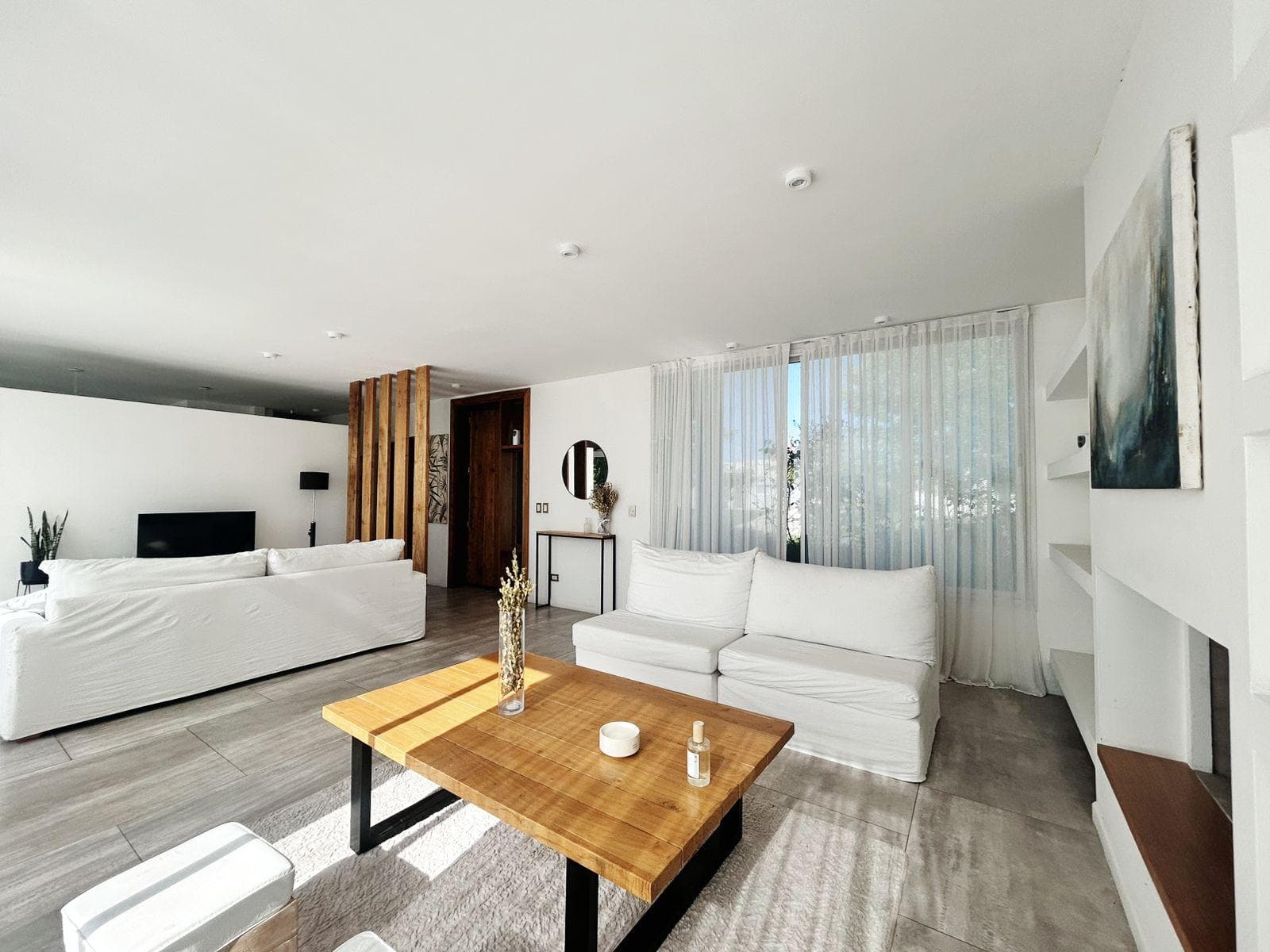 BARGAIN SALE: HOUSE WITH ACCESS TO THE LAGOON IN THE ISLAS DISTRICT—Furniture Included!!