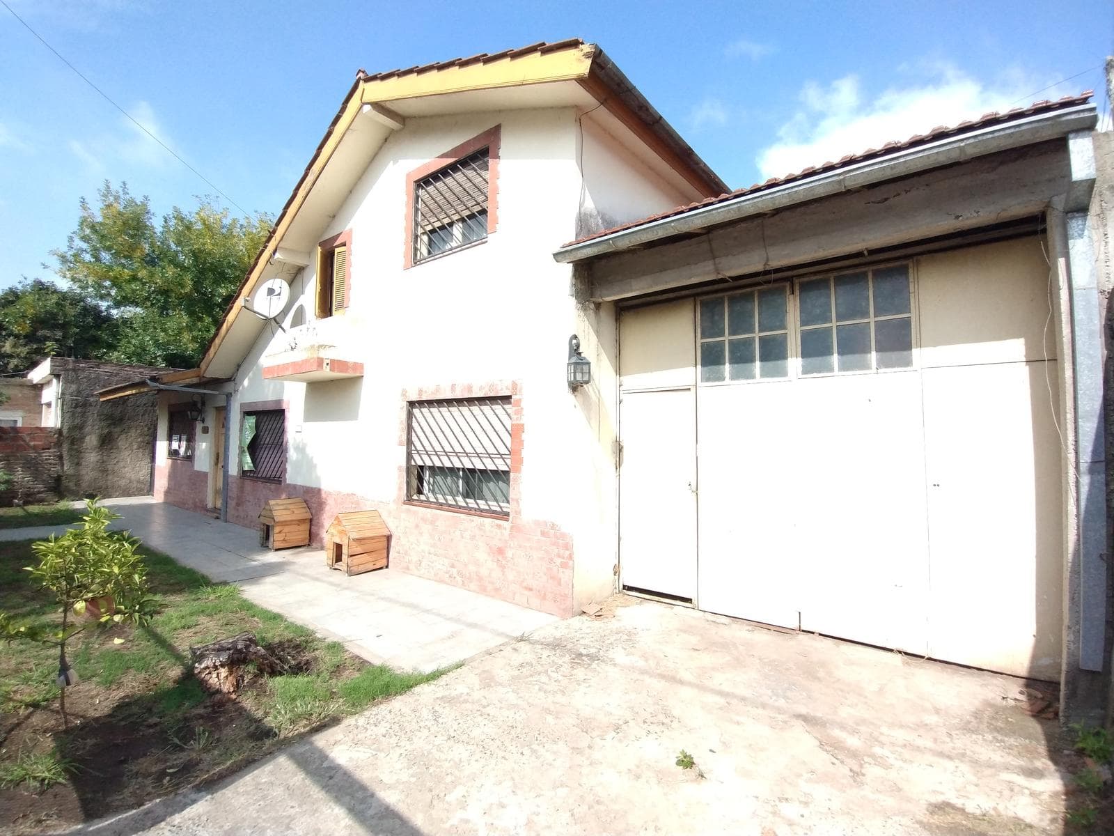 6-ROOM HOUSE FOR SALE IN LONGCHAMPS