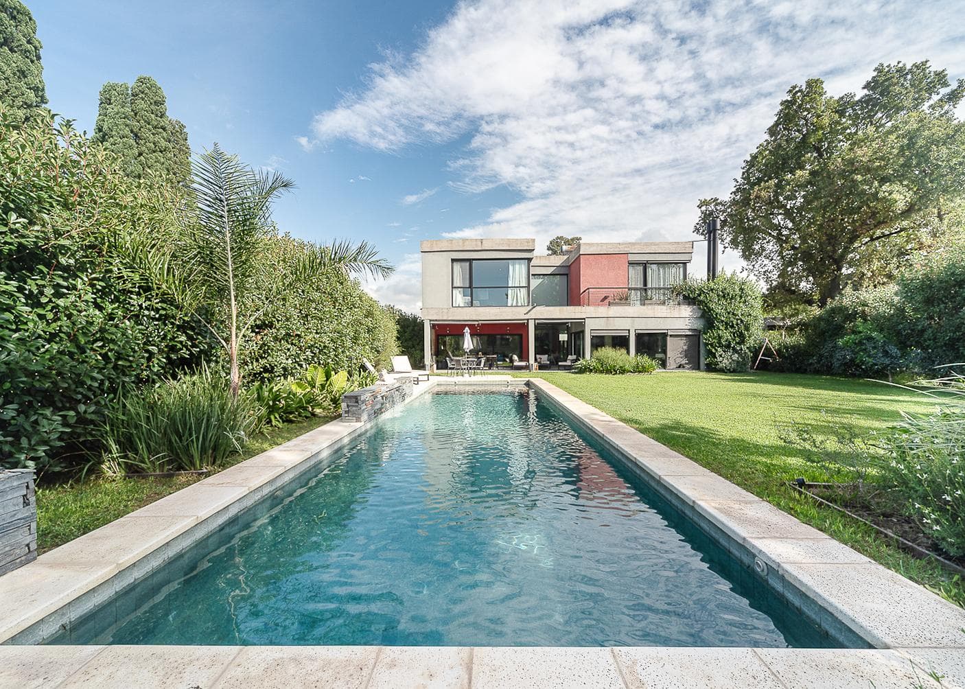 4-Room House for Sale with Pool at Haras Santa María in the El Molino Neighborhood