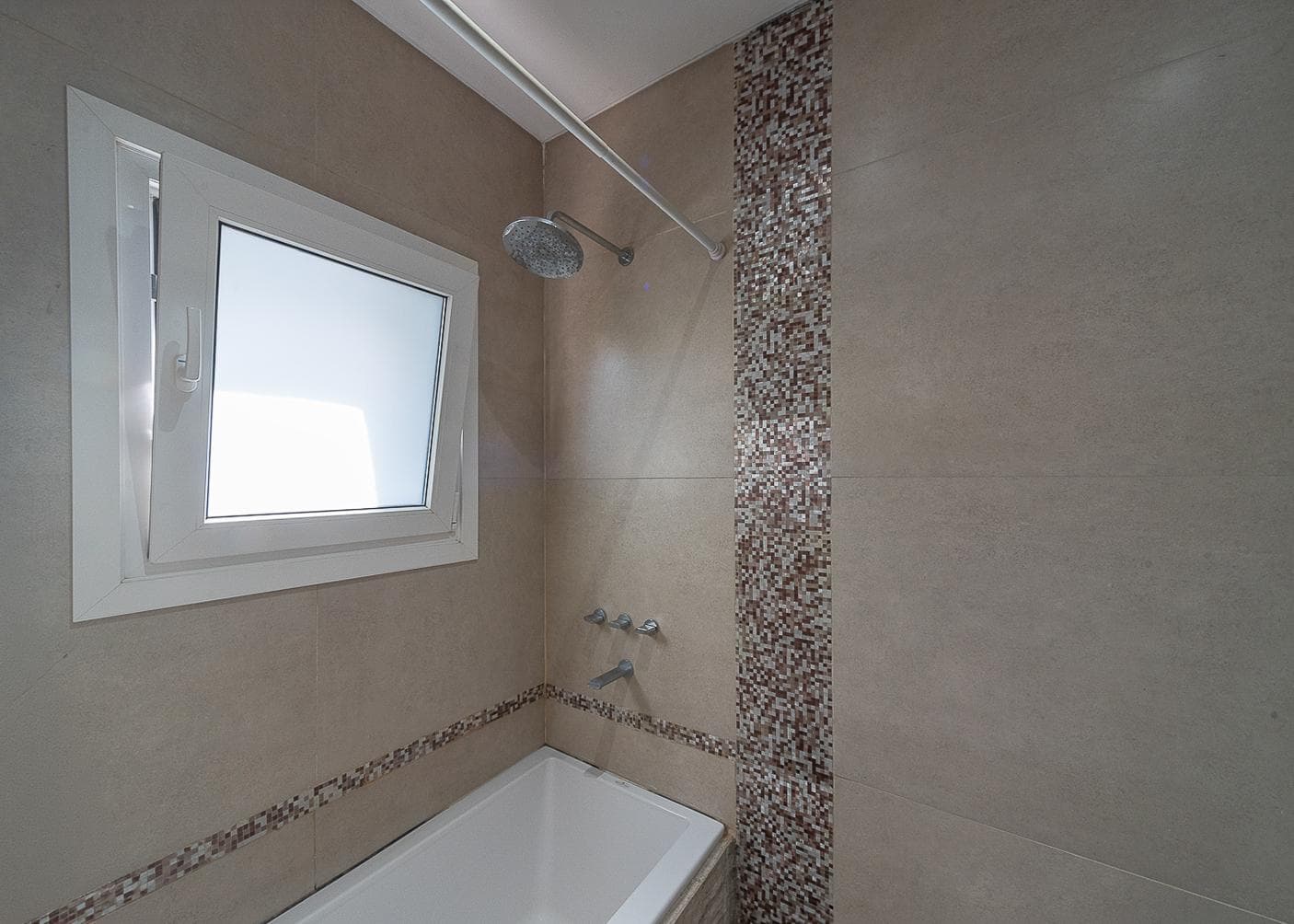 4-Room House for Sale with Pool at Haras Santa María in the El Molino Neighborhood