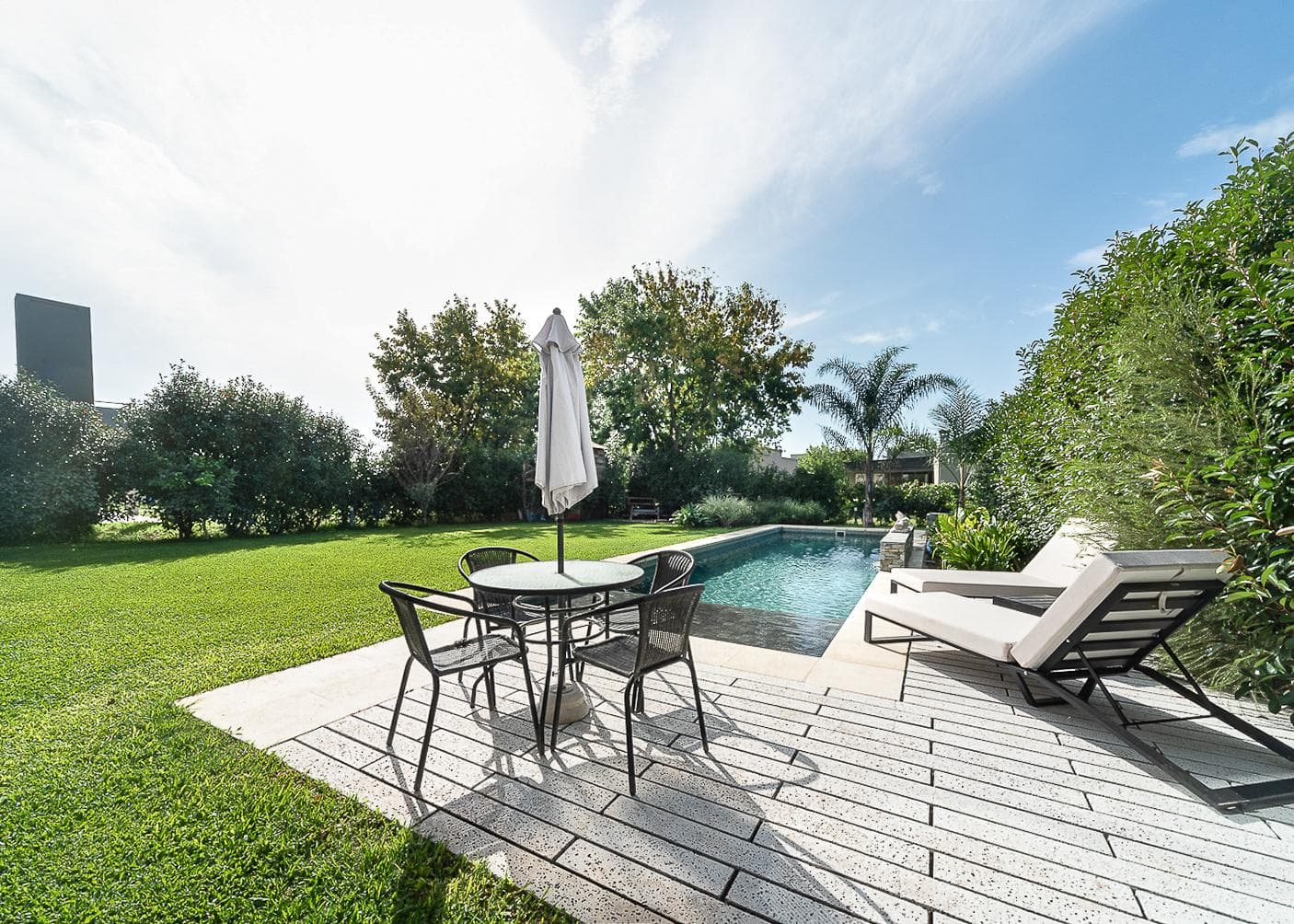 4-Room House for Sale with Pool at Haras Santa María in the El Molino Neighborhood