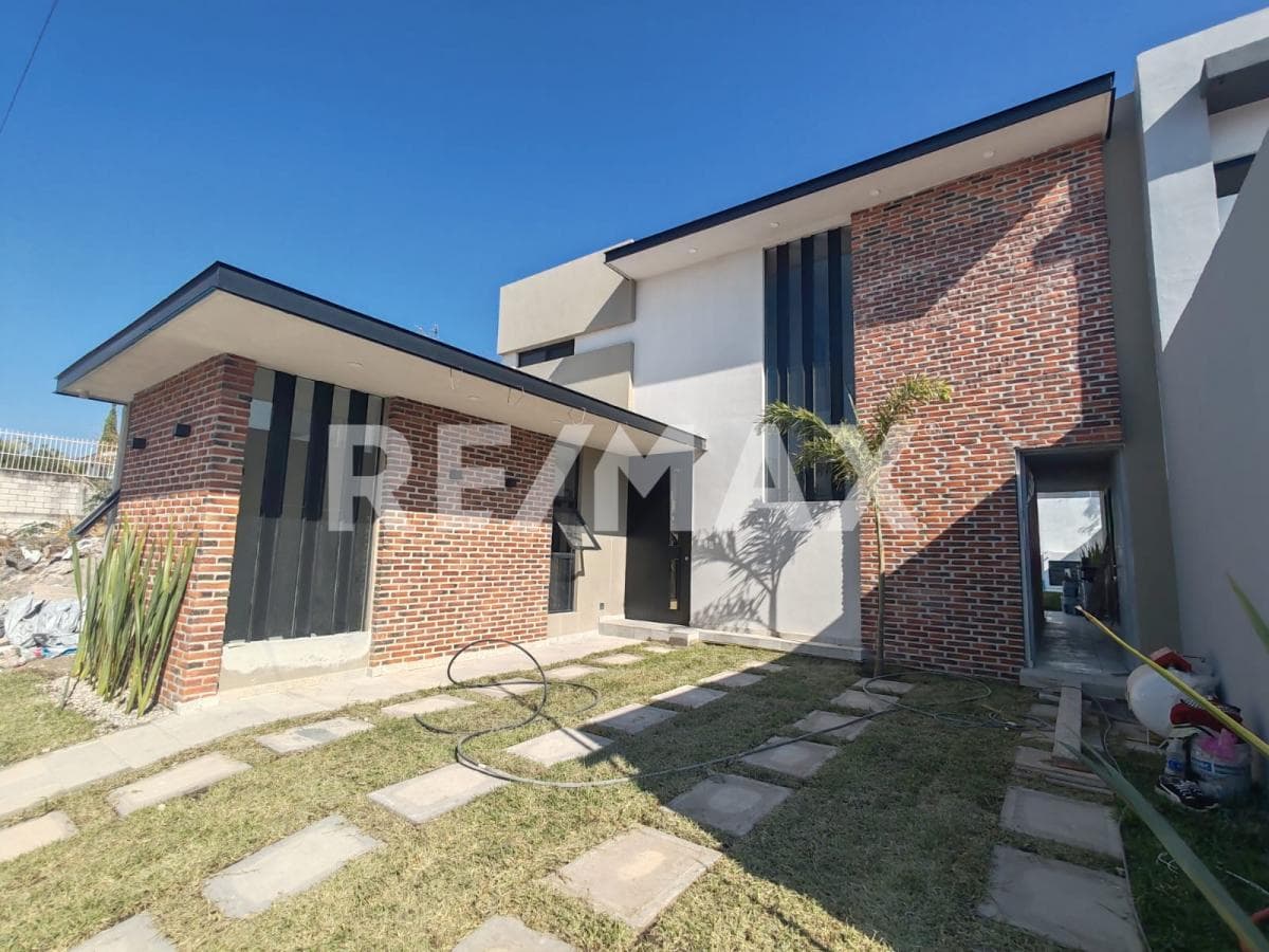 House for Sale in Morelos, Real de Oaxtepec, Yautepec