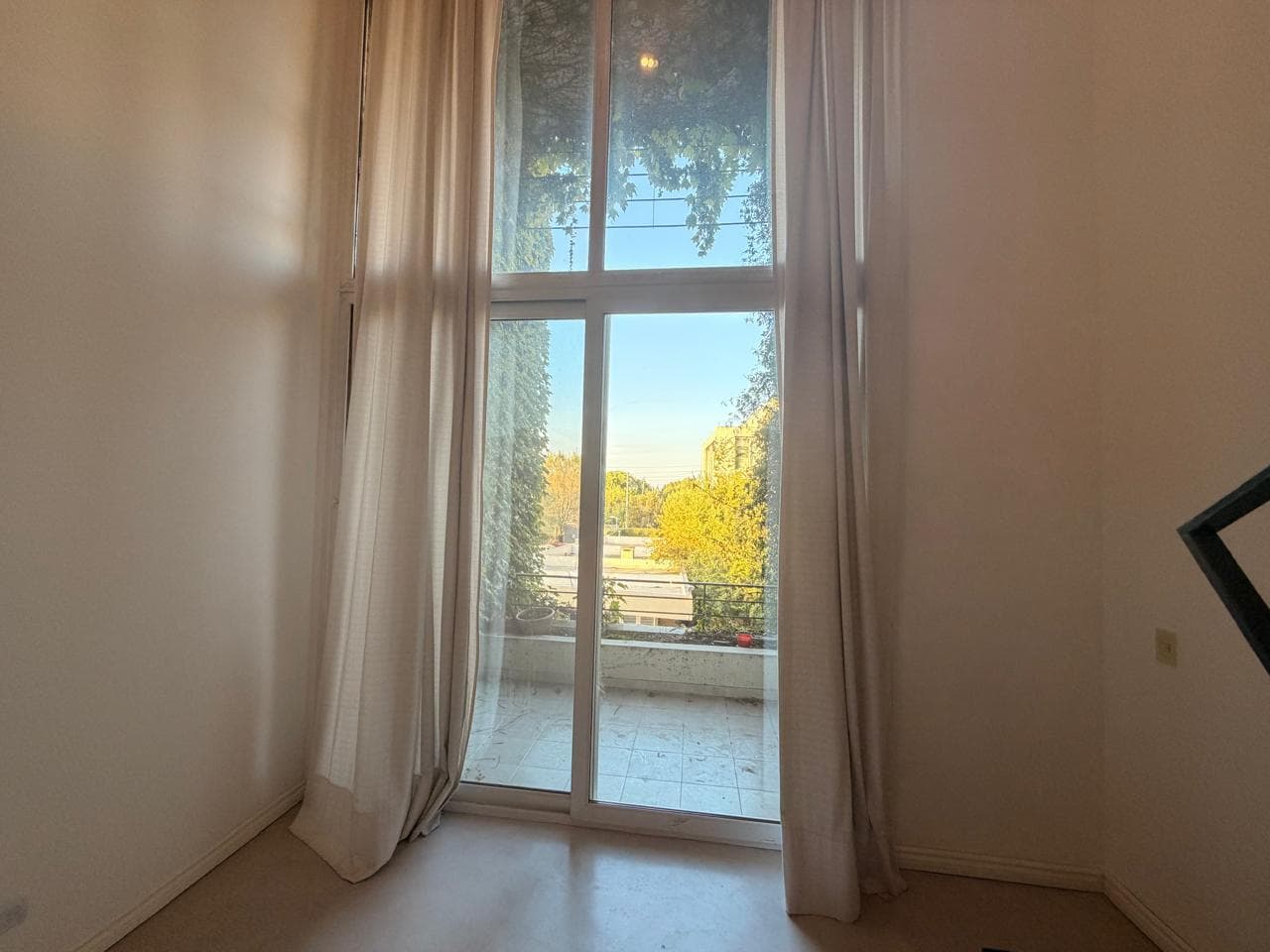 Second-floor apartment FOR SALE with excellent exposure - Ayres Vila