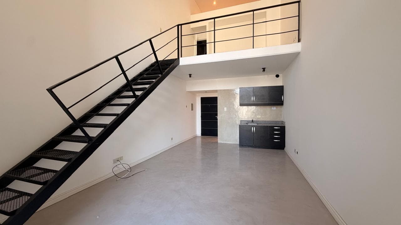 Second-floor apartment FOR SALE with excellent exposure - Ayres Vila