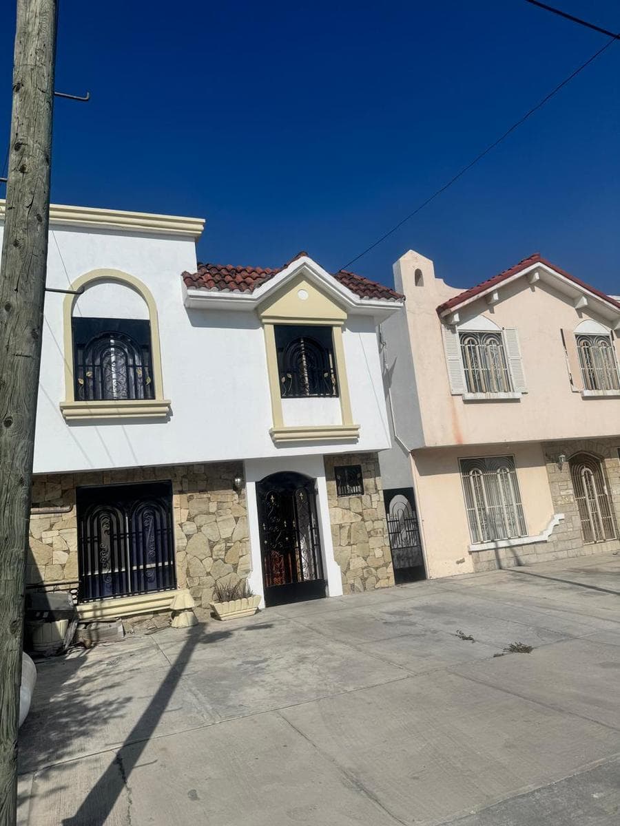 House for Sale in the Puerta del Norte Residential Complex, Escobedo, N.L.