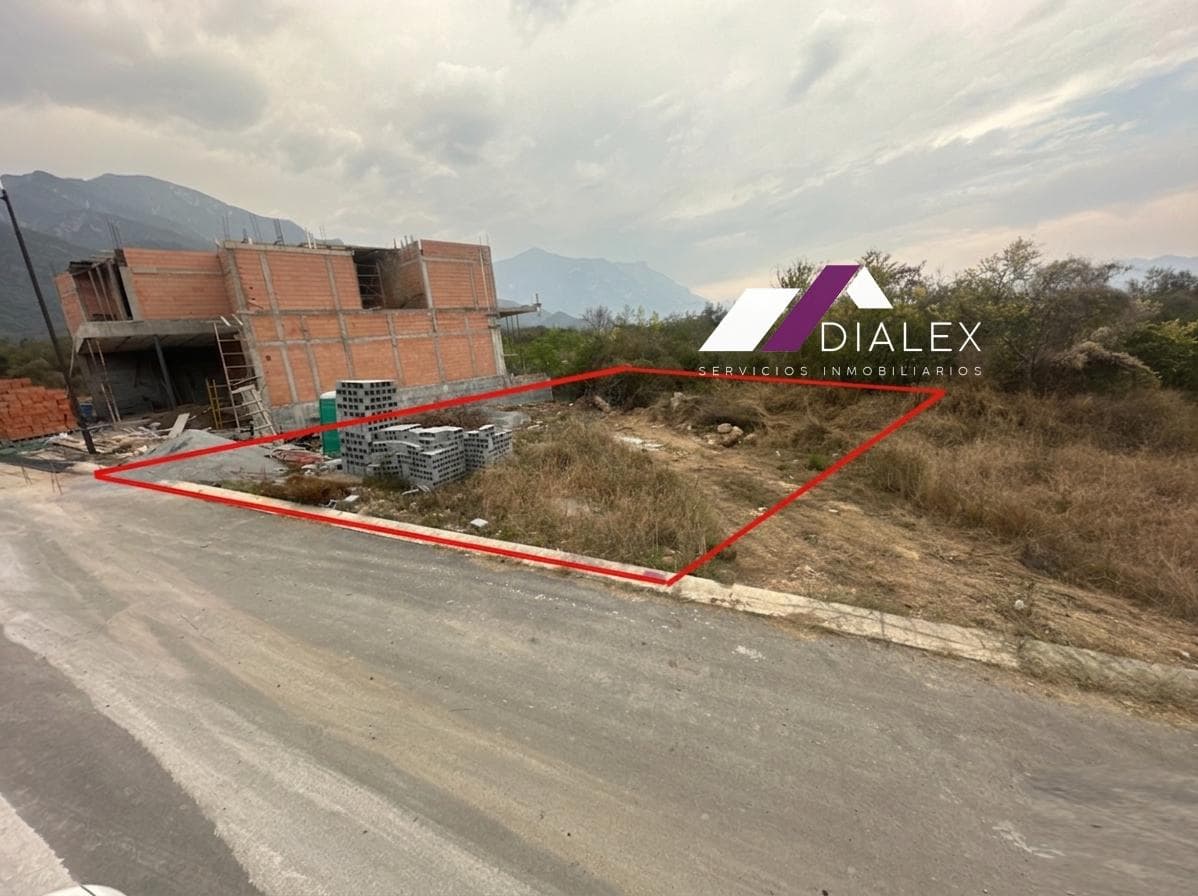 FOR SALE: 404-square-meter lot in the AMANI TERRA Subdivision, National Highway area, Santiago, Nuevo León
