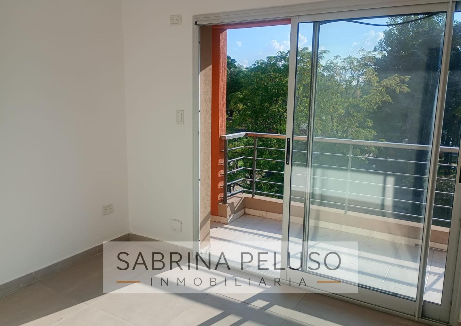 FOR RENT: 3-Bedroom Apartment - Moreno, 700 meters from the Acceso Oeste Expressway