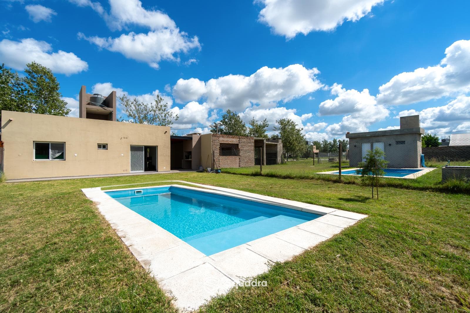FOR SALE - Brand-new 2-bedroom house with a garage and a pool - Tierra de Sueños 3, Roldán.