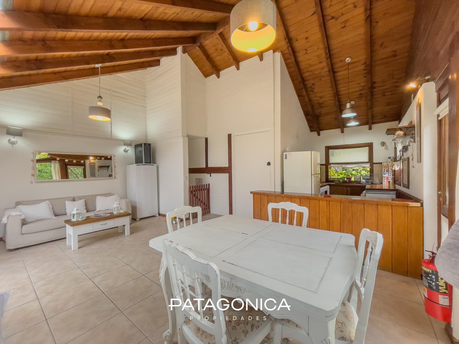 HOUSE FOR SALE: 94 m², 3 BEDROOMS, HILL VIEW, VILA LA ANGOSTURA