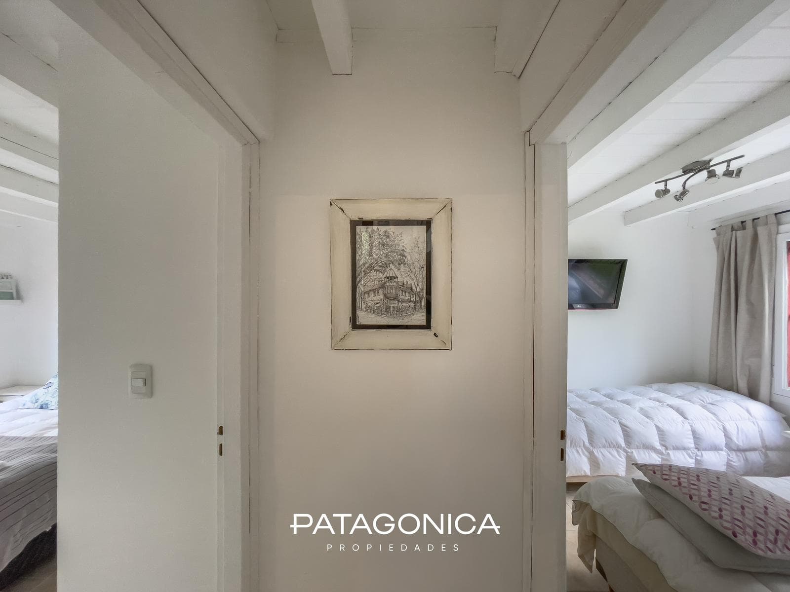 HOUSE FOR SALE: 94 m², 3 BEDROOMS, HILL VIEW, VILA LA ANGOSTURA