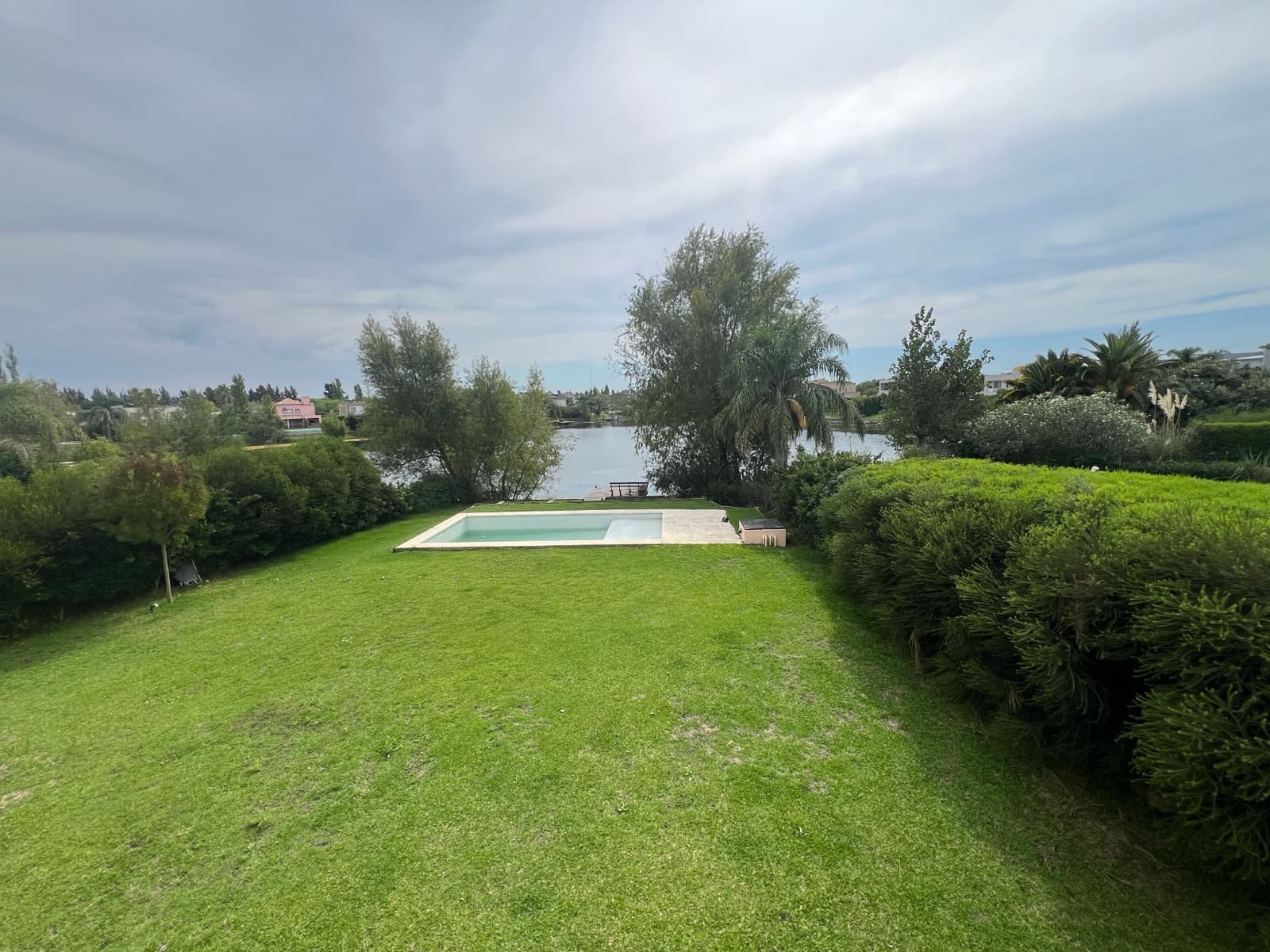 Casa al agua en Santa Catalina
