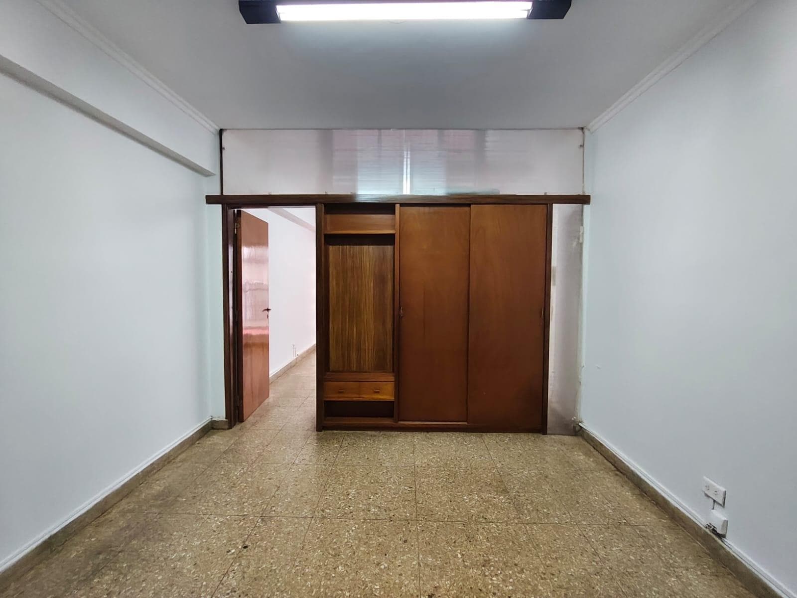 Commercial Office for Sale or Rent in Downtown