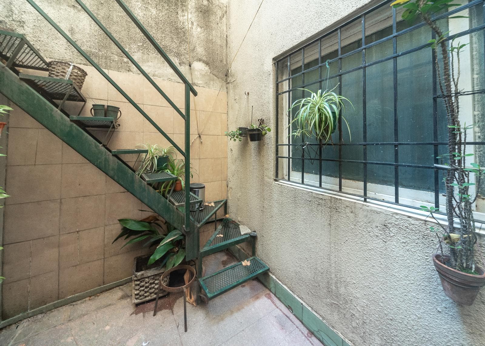 3-ROOM APARTMENT FOR SALE WITH A PATIO IN CABALLITO