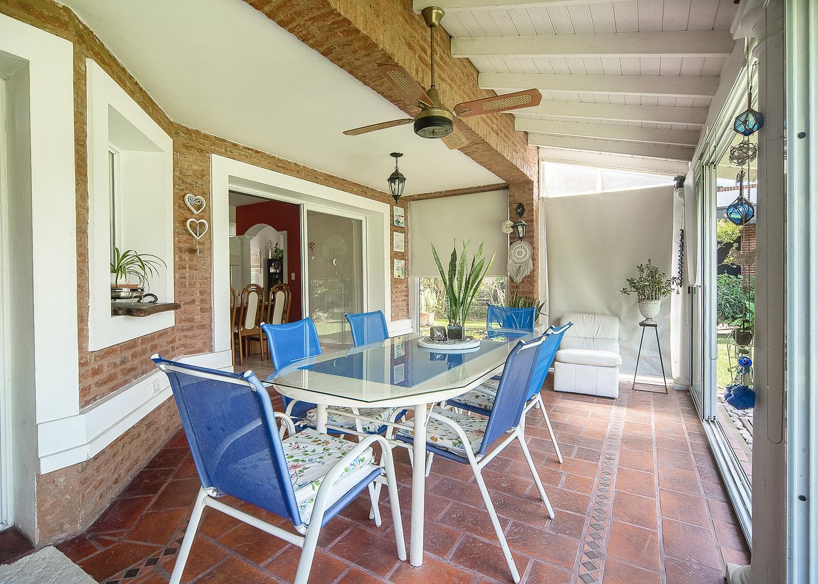 5-room house for sale with a pool, Septiembre Gated Community, Escobar