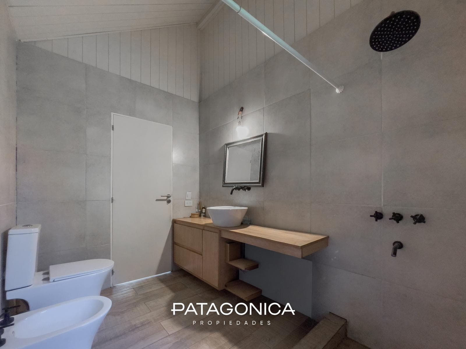 3-room house, 120 m², in Lomas del Correntoso