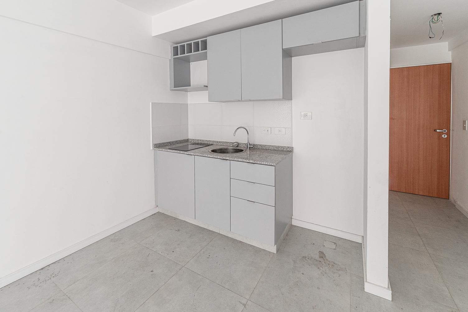STUDIO APARTMENT FOR SALE IN RECOLETA
