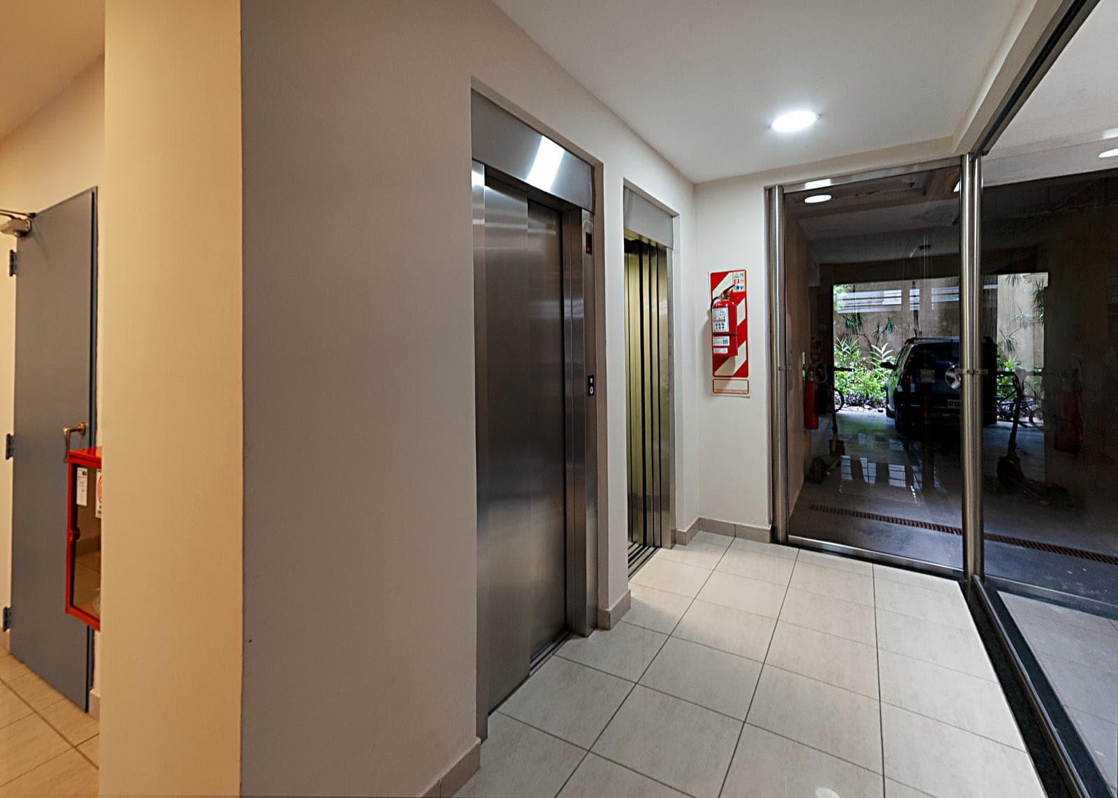 Studio Apartment for Sale in Palermo with Parking Space