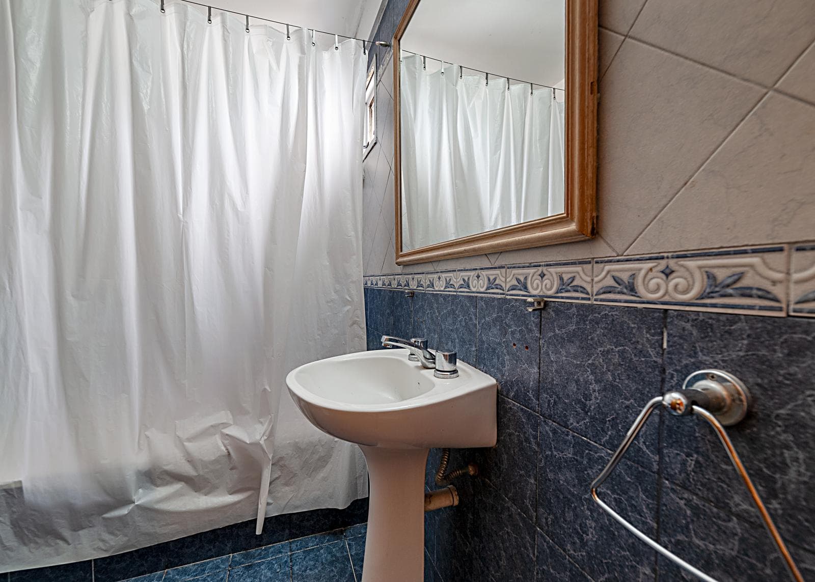 Studio Apartment for Sale in Palermo with Parking Space
