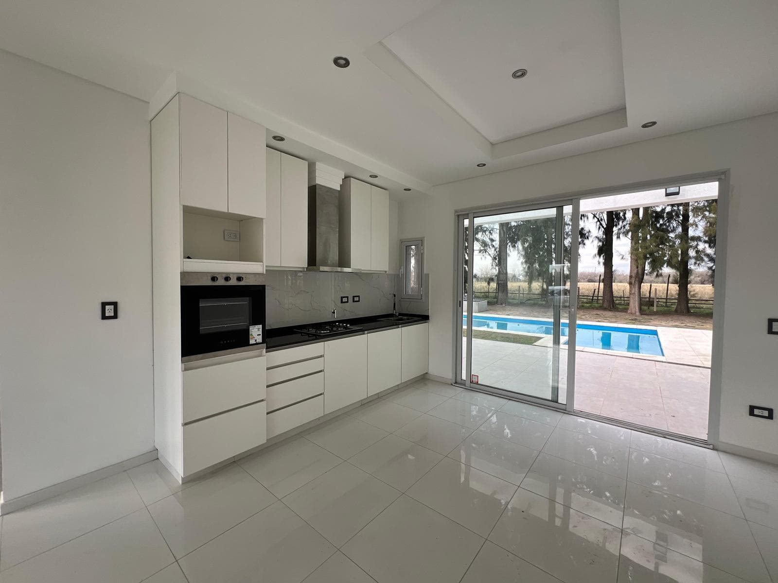 House for Sale with Garden and Pool in Canning