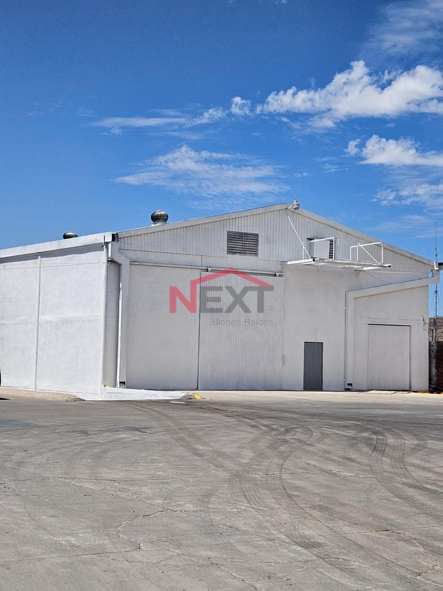 WINE CELLAR FOR RENT IN EL CHAPARRAL NEIGHBORHOOD