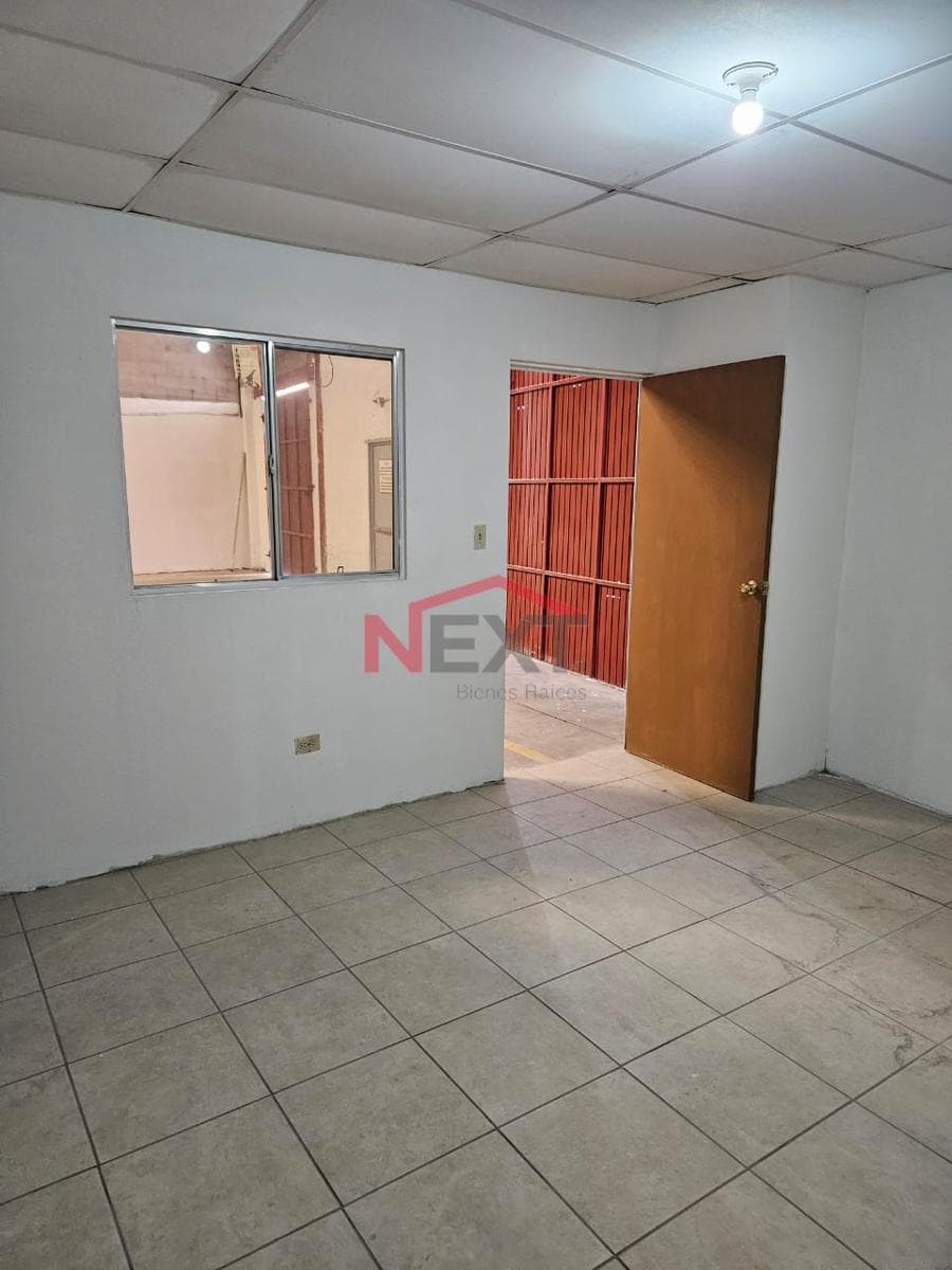 WINE CELLAR FOR RENT IN EL CHAPARRAL NEIGHBORHOOD