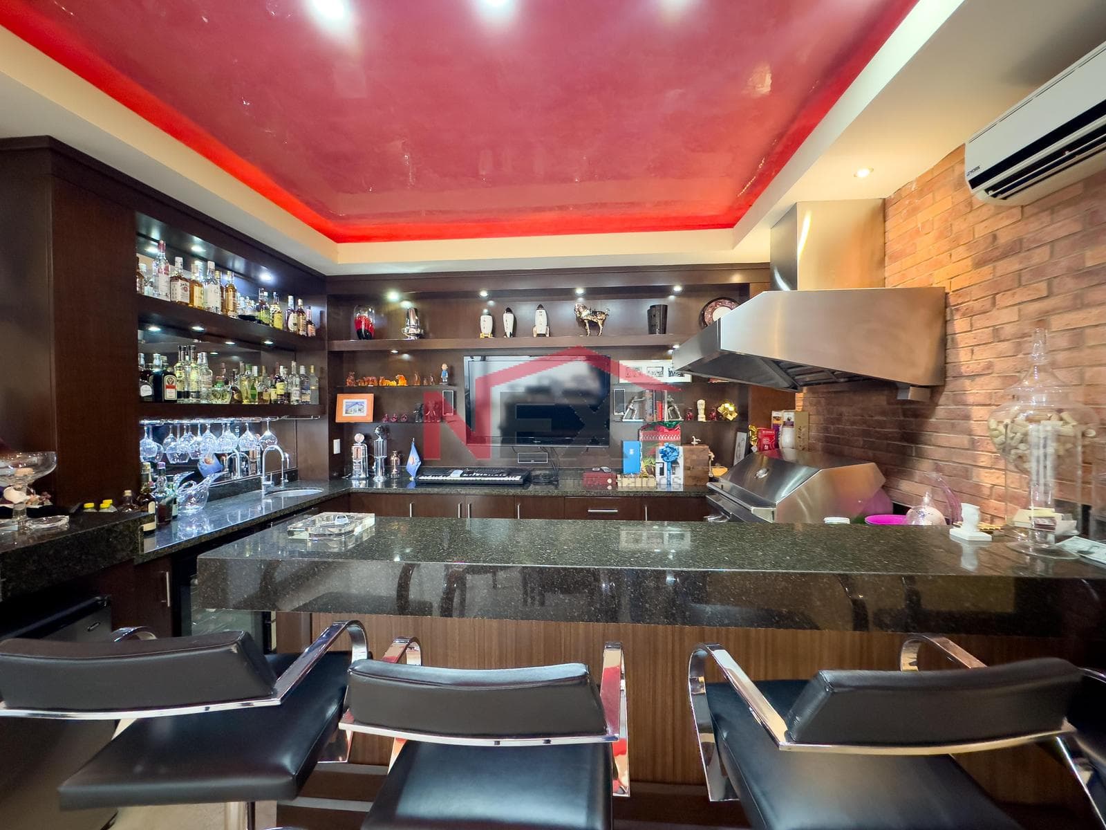 HOUSE FOR SALE IN LOS ALTOS RESIDENCIAL