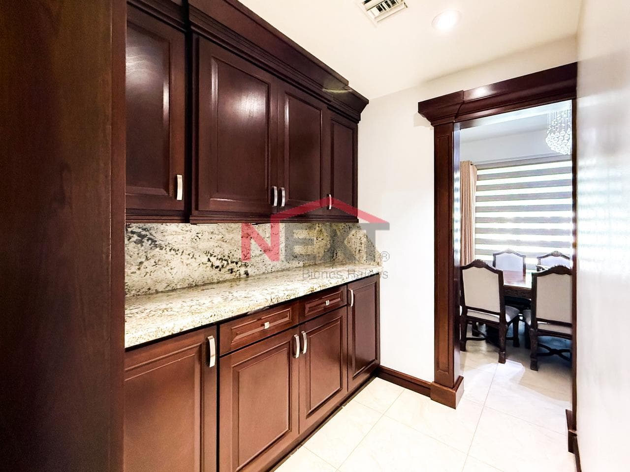 HOUSE FOR SALE IN LA RIOJA RESIDENTIAL