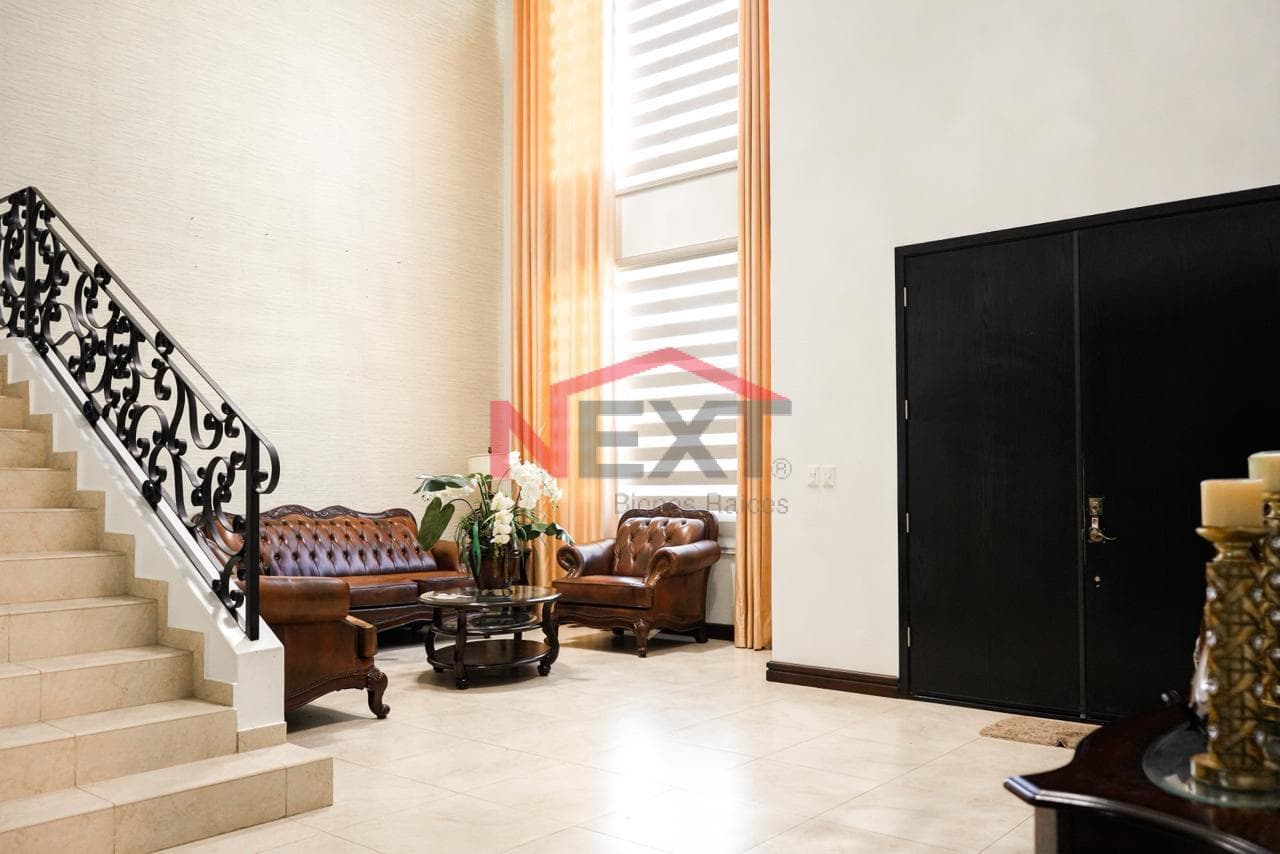 HOUSE FOR SALE IN LA RIOJA RESIDENTIAL