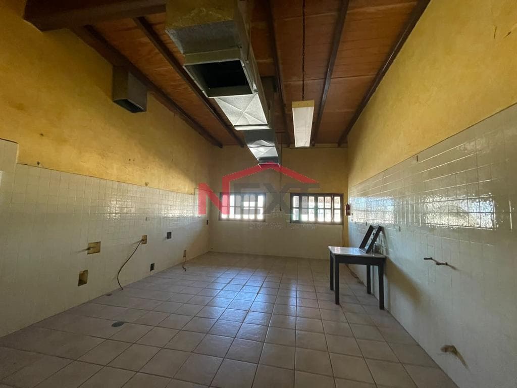COLONIAL-STYLE HOTEL FOR RENT ON THE URES HIGHWAY AT KM 54