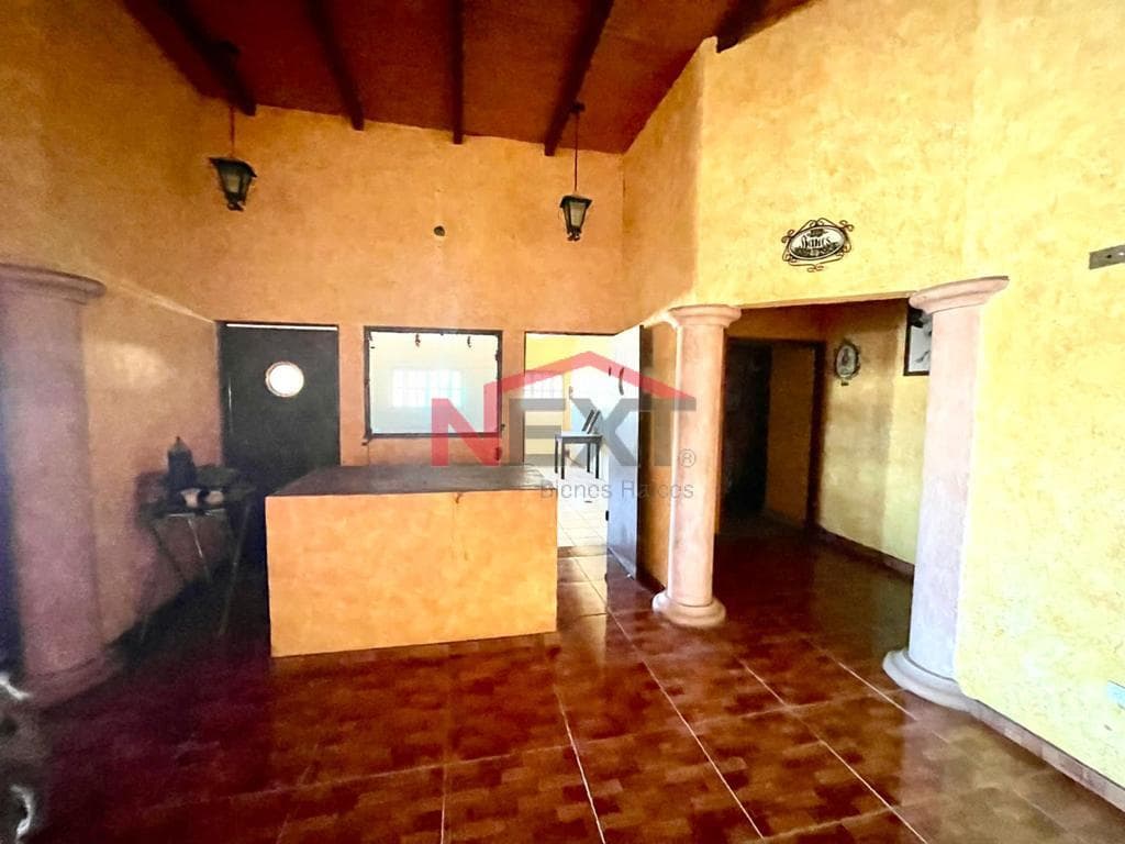 COLONIAL-STYLE HOTEL FOR RENT ON THE URES HIGHWAY AT KM 54