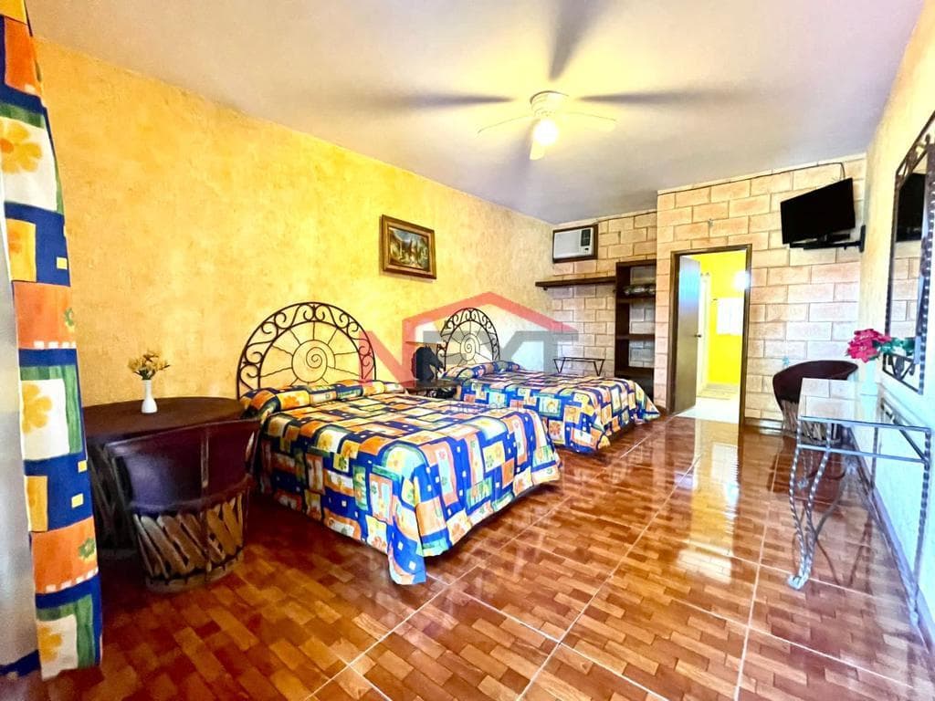 COLONIAL-STYLE HOTEL FOR RENT ON THE URES HIGHWAY AT KM 54