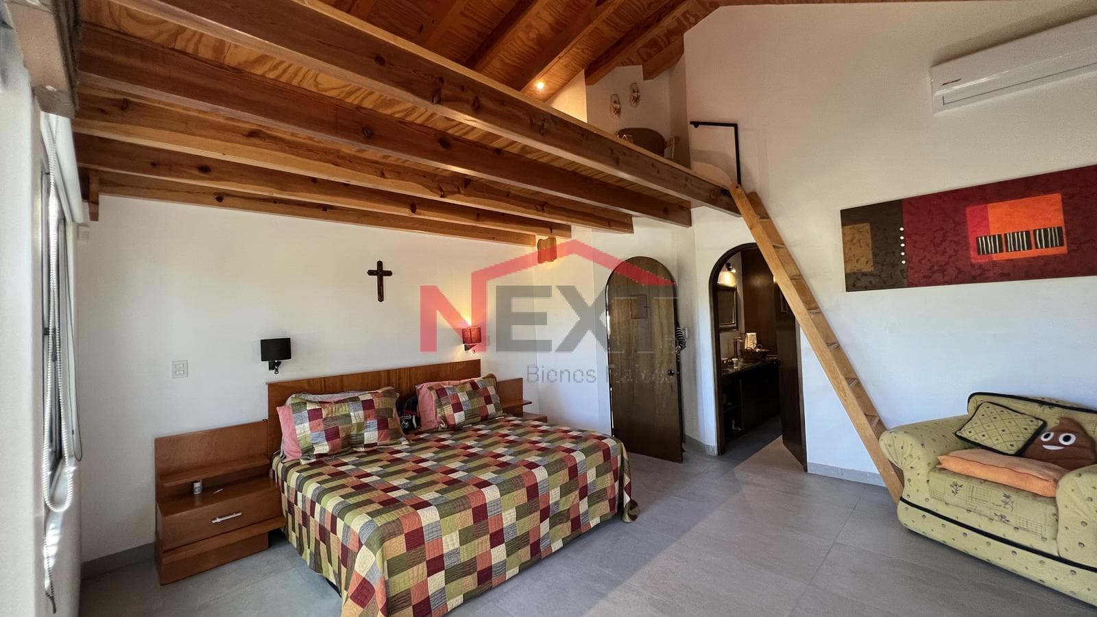 HOME FOR SALE IN THE LA CHIRIPA SUBDIVISION