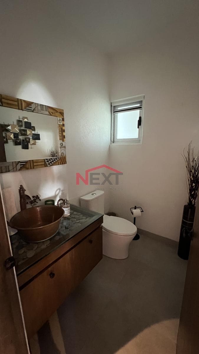 HOME FOR SALE IN THE LA CHIRIPA SUBDIVISION